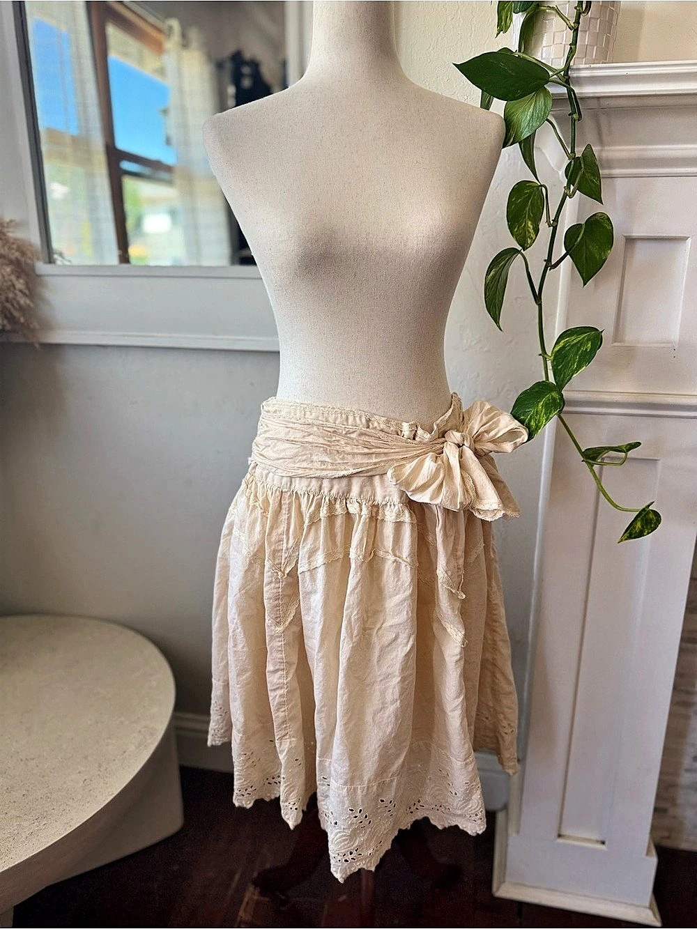 ASTR the Label Lylah Bow Midi Skirt Cream